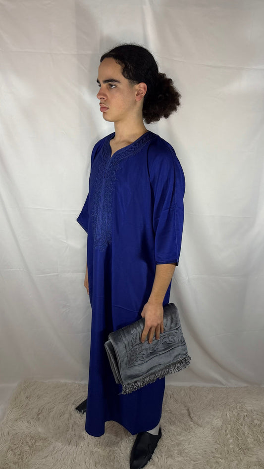 Elegante Gandoura Premium Gewand in Blau mit Satin-Perlenoptik aus dem Maghreb